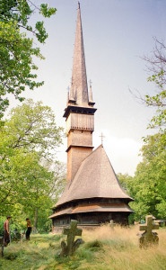 Biserica de lemn din Surdesti