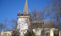 Biserica Fortificata De La Valeni