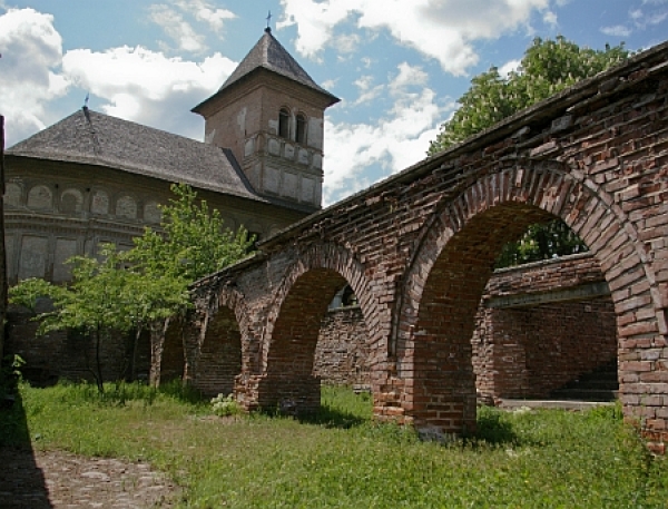 Manastirea Strehaia poza