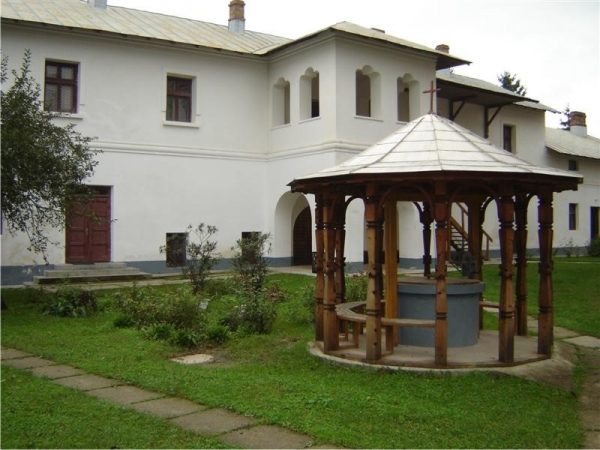 Manastirea Gura Motrului poza