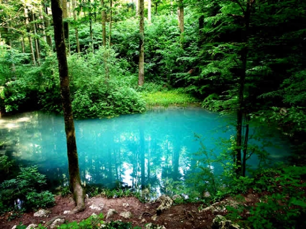 Lacul Dracului poza
