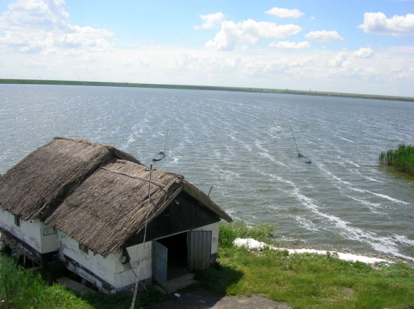 Lacul Strachina poza