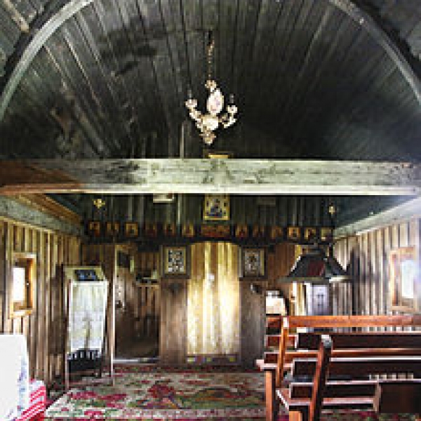 Biserica De Lemn Din Bujoreni  poza