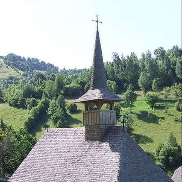 Biserica De Lemn A Manastirii Buna Vestire Din Cormaia poza