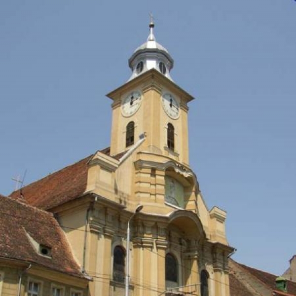 Biserica Romano Catolica Sfantul Petru Si Pavel Din Brasov poza
