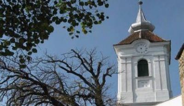 Biserica Fortificata Unitariana Din Arcus poza