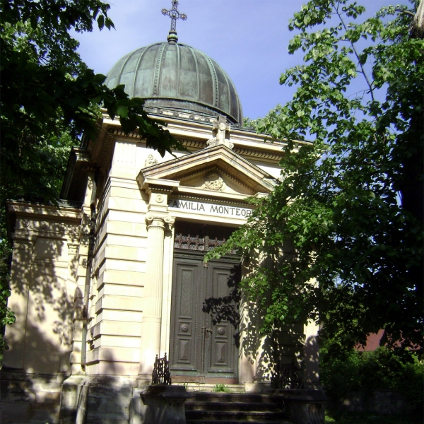 Capela Familiei Monteoru  poza