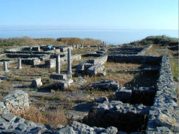 Cetatea Histria poza