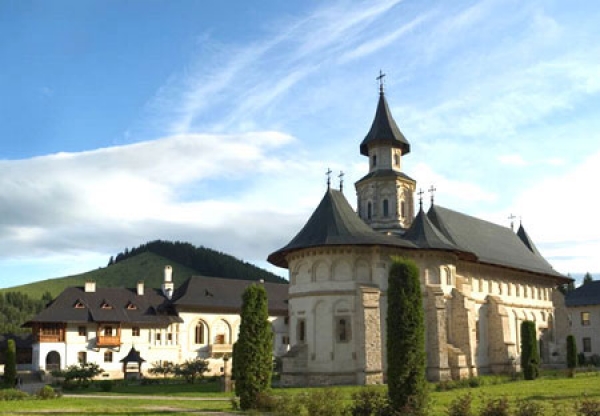 Manastirea Putna poza
