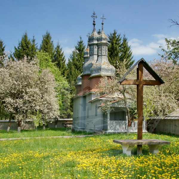 Schitul Tibucani poza