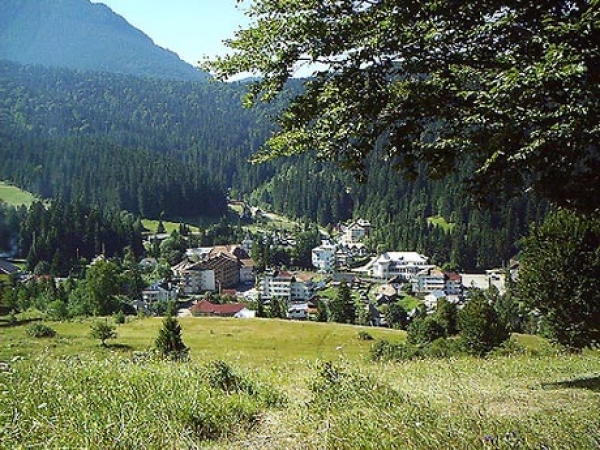 Statiunea Balneoclimaterica Durau poza