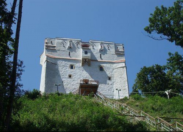 Turnul Alb Din Brasov poza