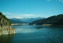 Lacul si barajul Vidraru poza