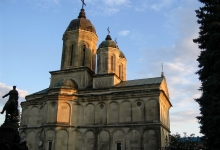 Manastirea Dealu poza