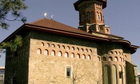 Biserica Sfanta Precista Din Bacau poza