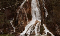 Cascada De Travertin Sipote poza