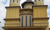 Catedrala Episcopala Adormirea Maicii Domnului Din Buzau poza