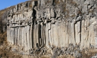 Rezervatia Naturala Coloanele De Bazalt De La Racos poza