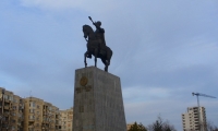 Statuia Lui Mihai Viteazul Din Ploiesti poza