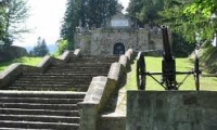 Mausoleul de la Soveja poza