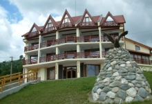 Hotel Acvila