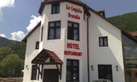 cazare Restaurant La Contele Dracula