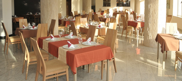 cazare Restaurant Balvanyos poza