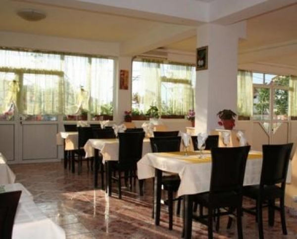 cazare Restaurant Casa Margo poza