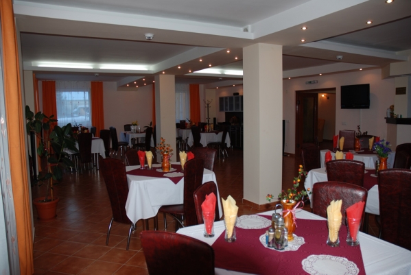 cazare Restaurant Bujor De Munte poza