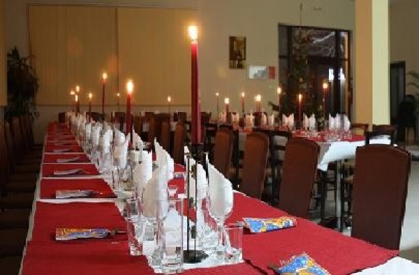 cazare Restaurant Taverna Fragor poza