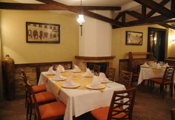cazare Restaurant Casa Freya poza