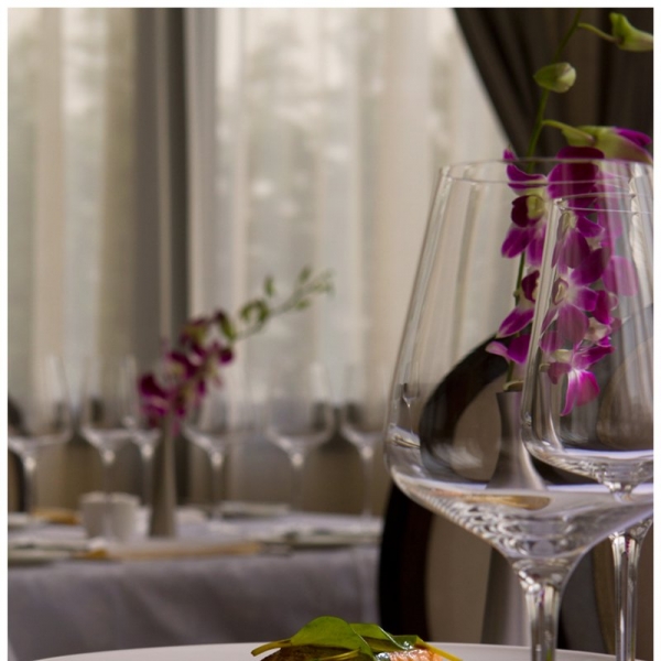 cazare Restaurant The Epoque Bistro poza