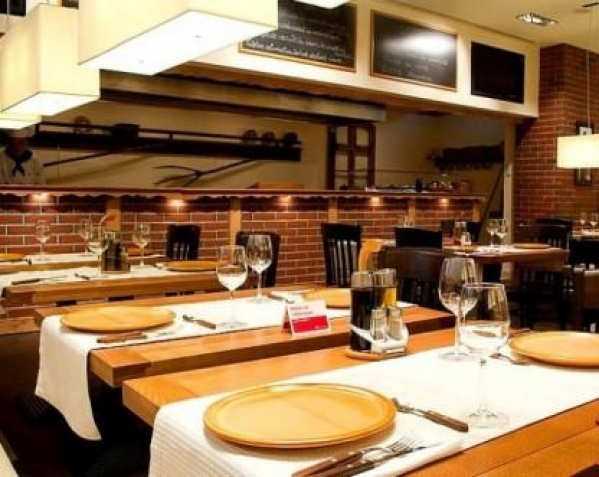 cazare Restaurant The Grill By Ramada poza