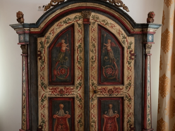 cazare Restaurant  Ermitage poza