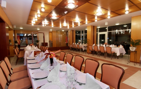 cazare Restaurant Casa Jasmine poza