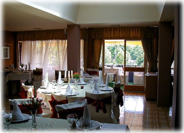 cazare Restaurant Bistro Philippe poza