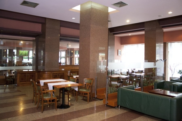 cazare Restaurant Rivulus poza