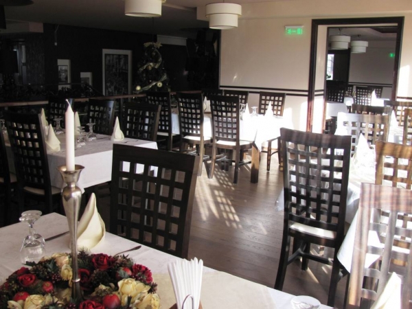cazare Restaurant Yesterday poza