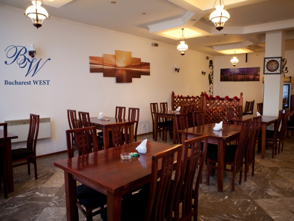cazare Restaurant Bucharest  West poza