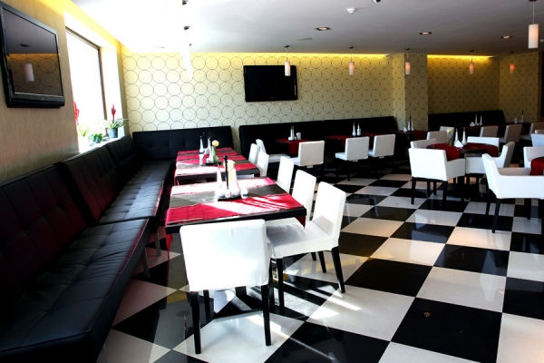 cazare Restaurant Parliament poza