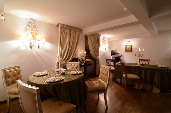 cazare Restaurant Repertorium poza