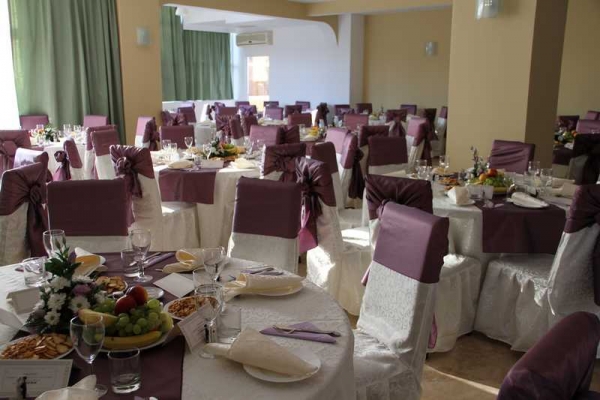 cazare Restaurant  Criss poza