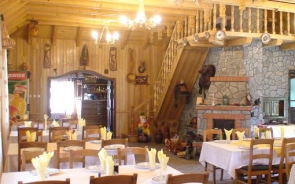 cazare Restaurant Trei Moroseni poza