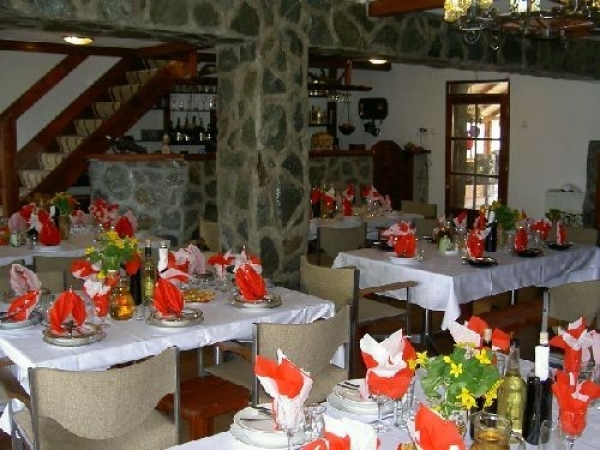 cazare Restaurant Dor poza