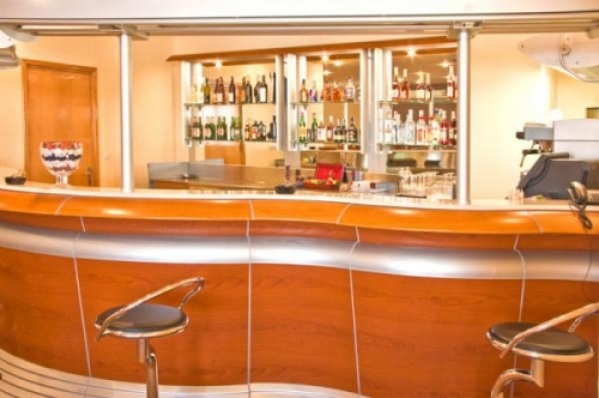 cazare Restaurant Torontal poza