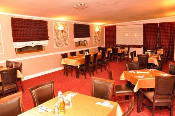 cazare Restaurant Casa Vranceana poza