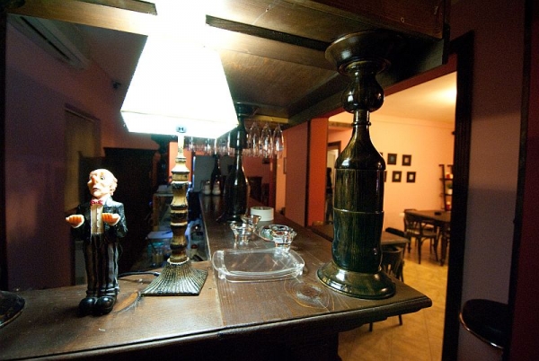 cazare Restaurant Next poza