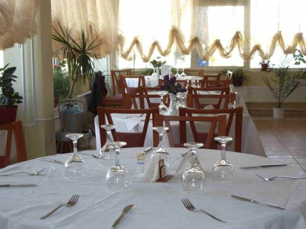 cazare Restaurant Sirena poza