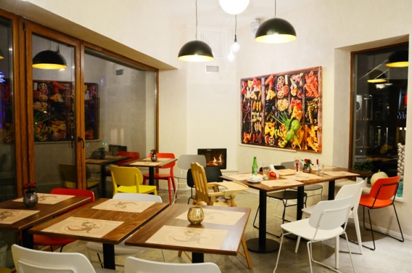 cazare Pizzeria New Croco poza