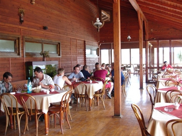 cazare Restaurant Talora poza